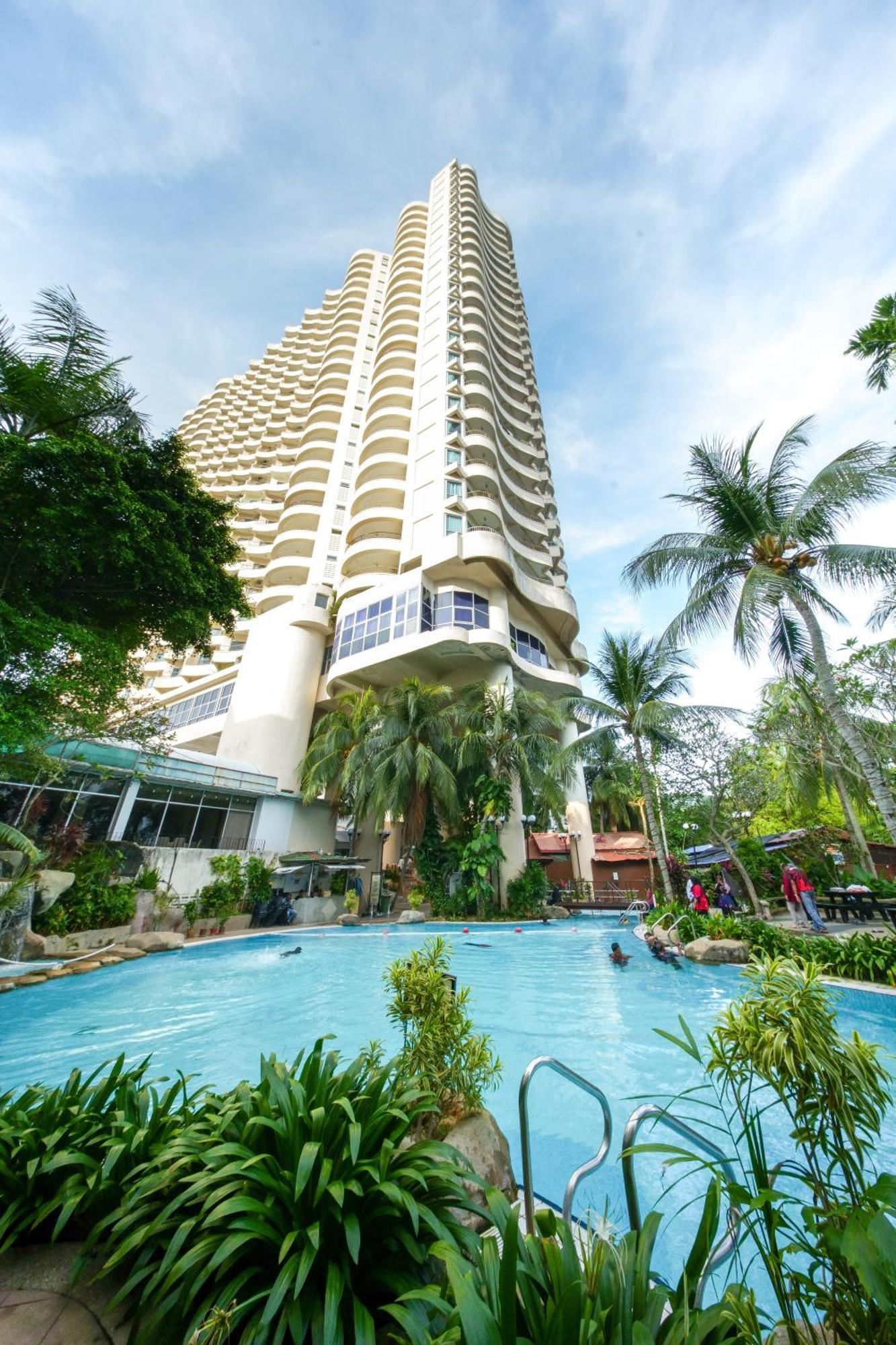 Rainbow Paradise At Tanjung Bungah Tanjung Bungah  Ngoại thất bức ảnh