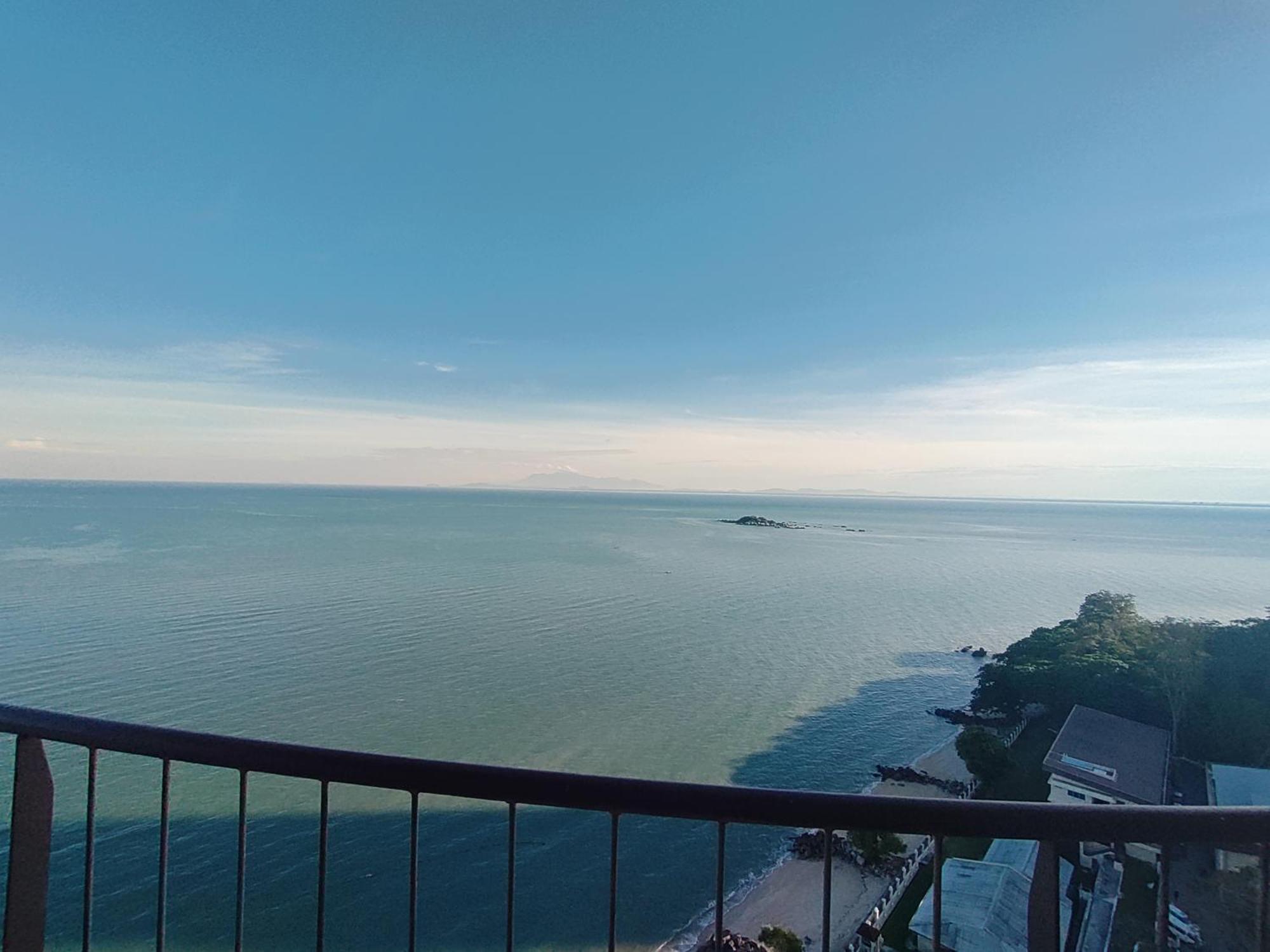 Rainbow Paradise At Tanjung Bungah Tanjung Bungah  Ngoại thất bức ảnh